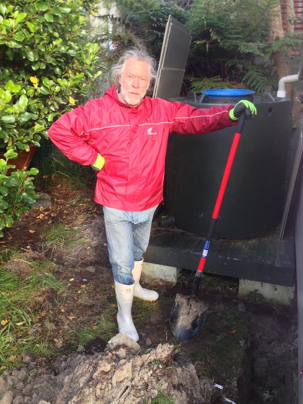 Digging in, rain or not